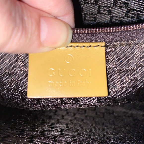 Gucci Vintage Camel Color Hobo Style Shoulder Bag EUC - Picture 5 of 16